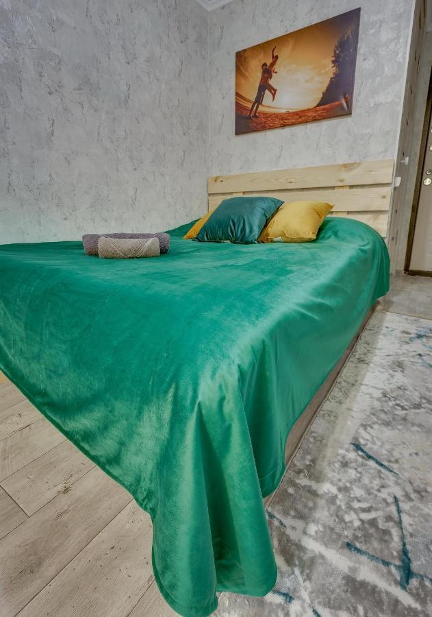 Yourhouse На Розыбакиева Утепова Недалеко От Меги Almaty Ngoại thất bức ảnh